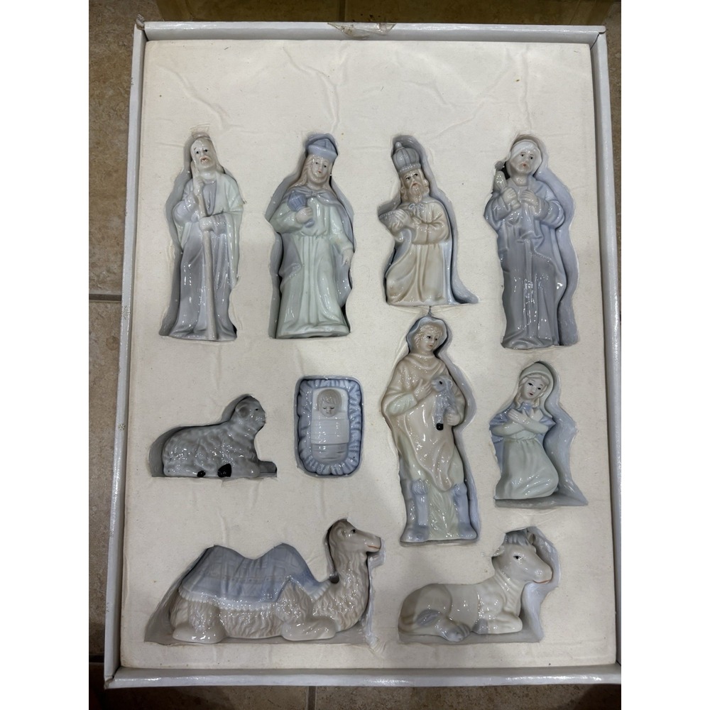 1991 Nativity Set Christmas 10 Piece‎ Porcelain Dynasty Classics White Blue Mint